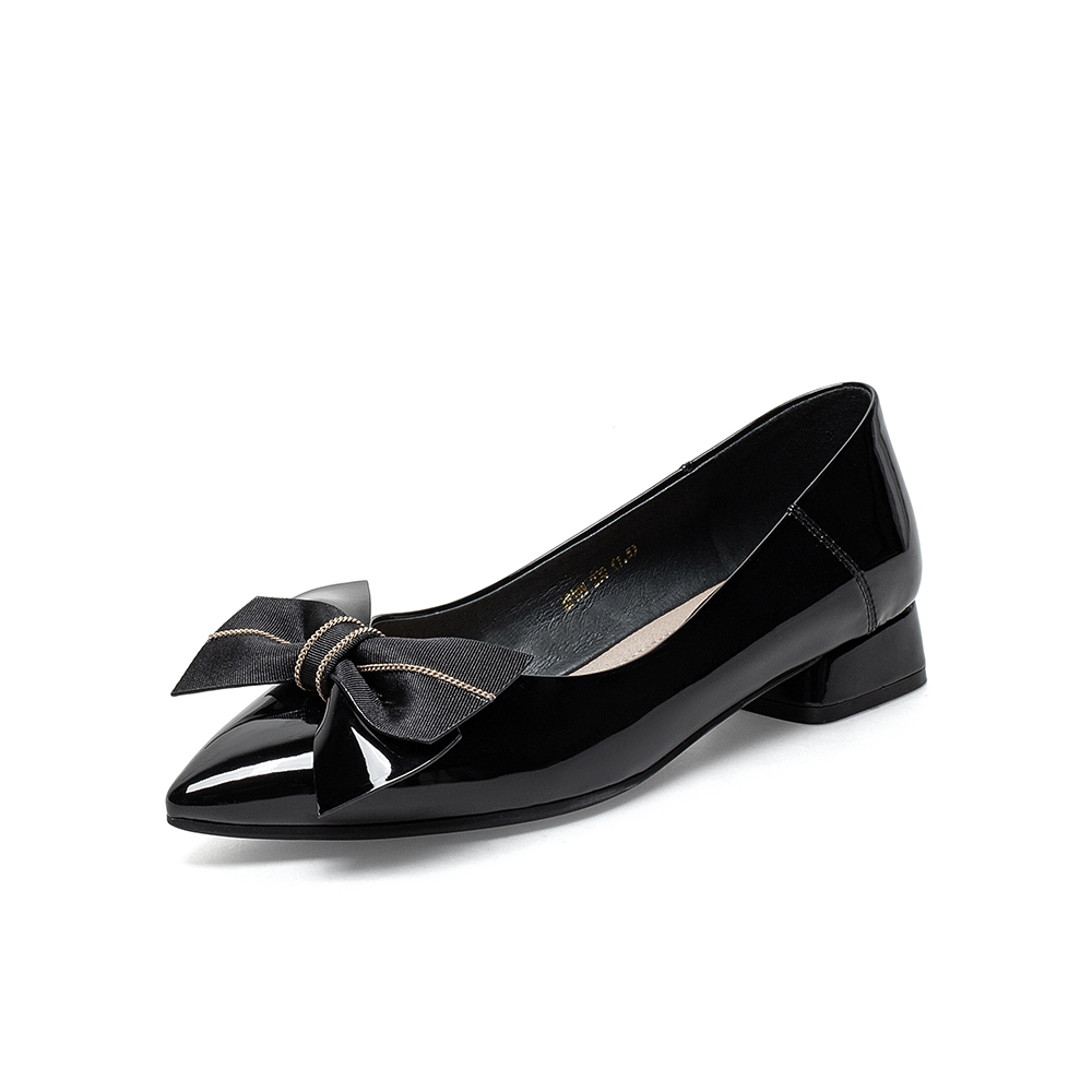 百思图时尚女鞋