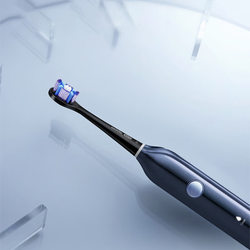 usmile电动牙刷男女通用巴氏刷牙法45°声波充电式专业牙刷Y4S(Y4升级款) 大师系列 蓝魅星云高清大图