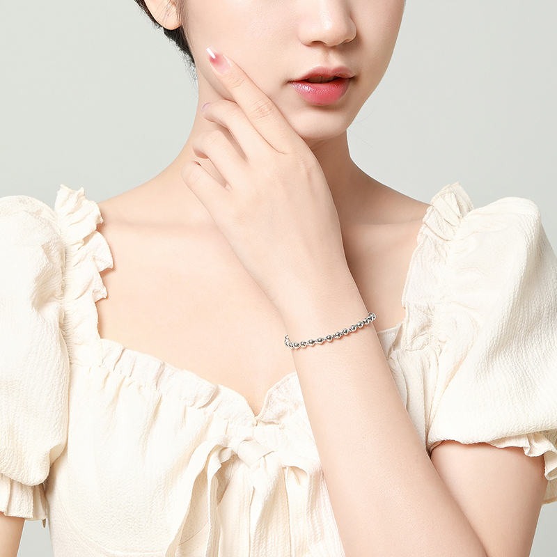 梦金园银手链女款圆珠手串甜美蝴蝶结手饰送闺蜜生日礼物