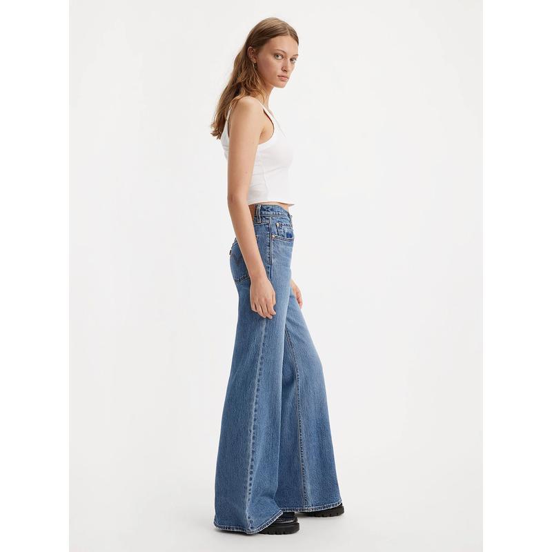 Levi’s女士直筒牛仔裤时尚腰带设计纽扣开合实用口袋款式