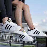 Adidas阿迪达斯三叶草男女鞋跑鞋跑步鞋superstar 2021新款金标贝壳头史密斯新年限定款情侣休闲运动板鞋