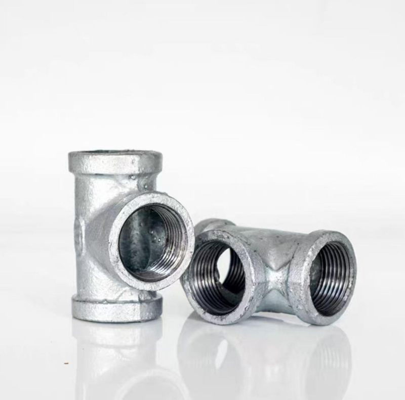 鑫顿 镀锌三通 DN25高清大图