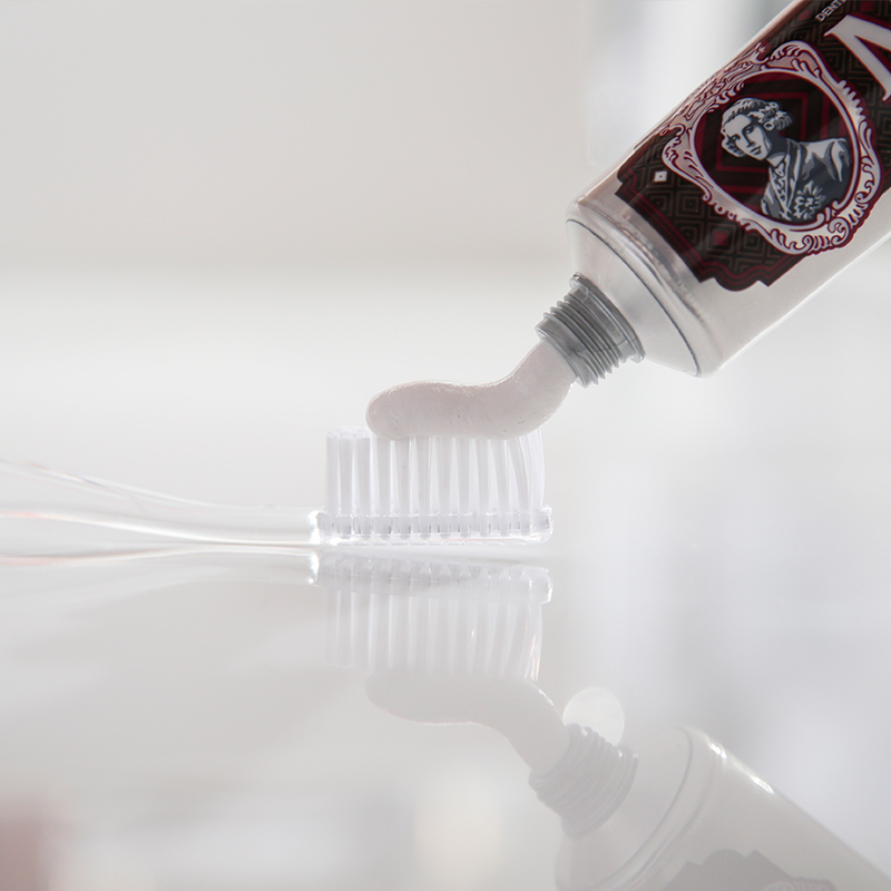MARVIS玛尔仕浪漫黑巧牙膏75ml