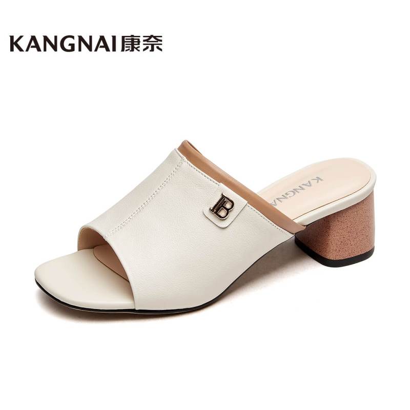 康奈女鞋 2020夏季新款日常纯色粗跟套趾简约休闲真皮拖鞋15404011