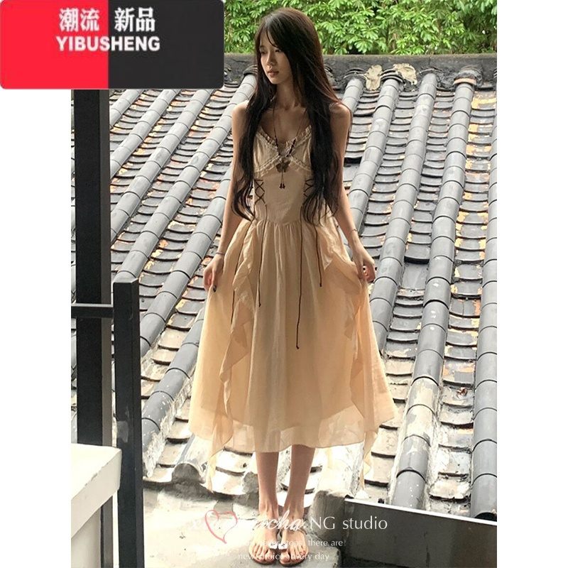 YIBUSHENG波西米亚复古风吊带连衣裙女季设计感小众海边度假沙滩收腰长裙