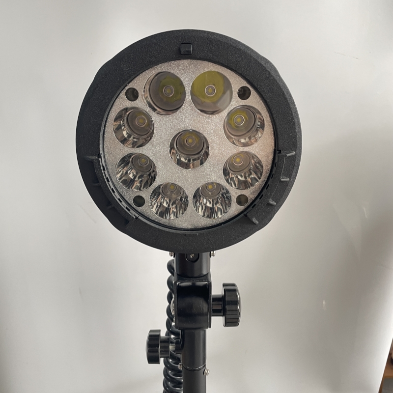 RDZM 轻便升降移动灯 RD6105B LED强光便工作探照灯 台高清大图