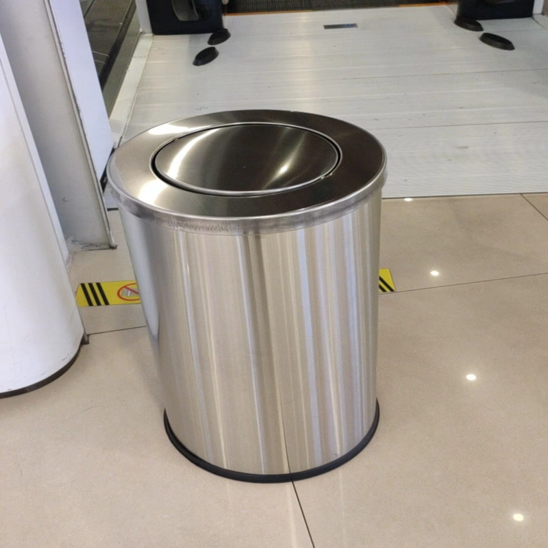 德力彩 不锈钢垃圾桶 38*73cm翻盖 个高清大图