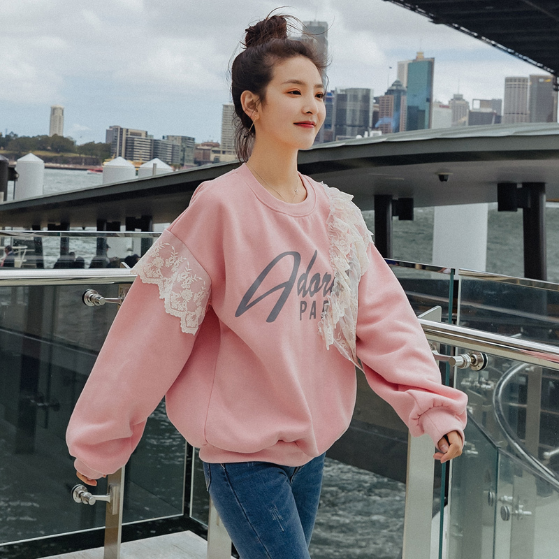 卫衣秋冬韩版字母印花不规则蕾丝拼接宽松圆领套头加绒粉色卫衣女