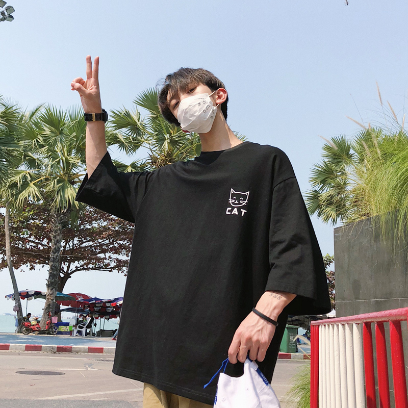 T恤男港风新款夏款学生卡通印花宽松薄款圆领气质七分袖