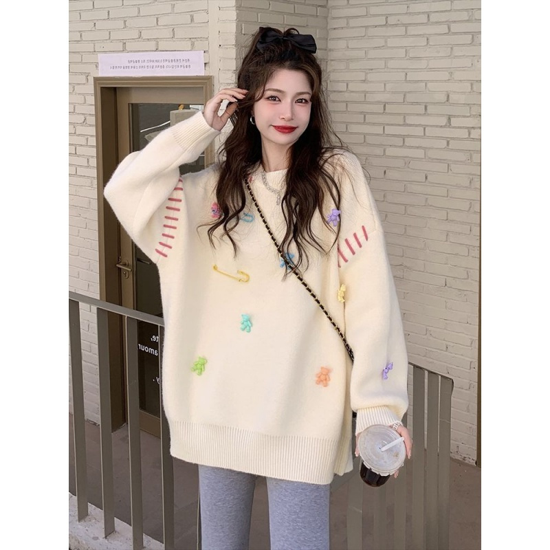 依岚胜语大码女装2023秋冬新款韩版宽松慵懒风套头毛衣女设计感针织衫