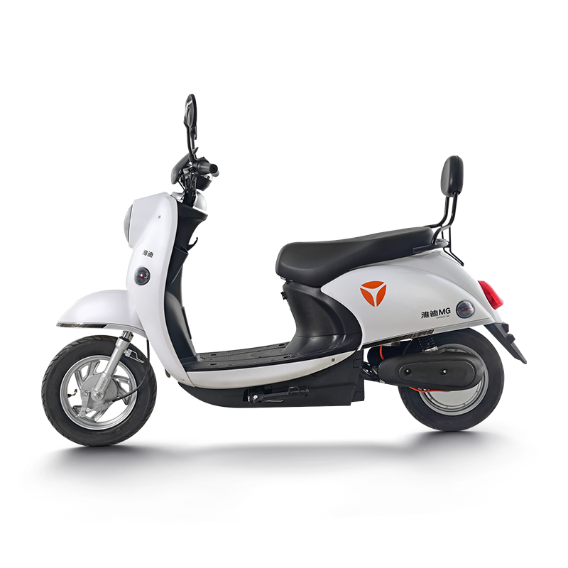 雅迪电动车龟王米彩2021米果电动轻便摩托车成人电摩电瓶车代步车踏板