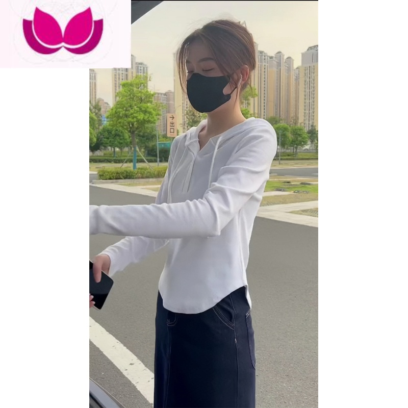 七斓早秋新款奶糯风套装气质百搭连帽套头卫衣女显瘦牛仔半身裙套 白色上衣 M建议100-110斤