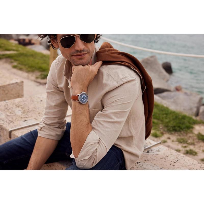 Citizen西铁城男士光动能原子表时区全自动日历蓝盘钛合金商务防高清大图