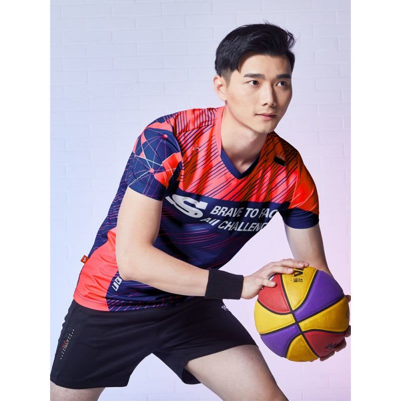 2019春夏新款羽毛球服套装男女款速干透气运动服图片