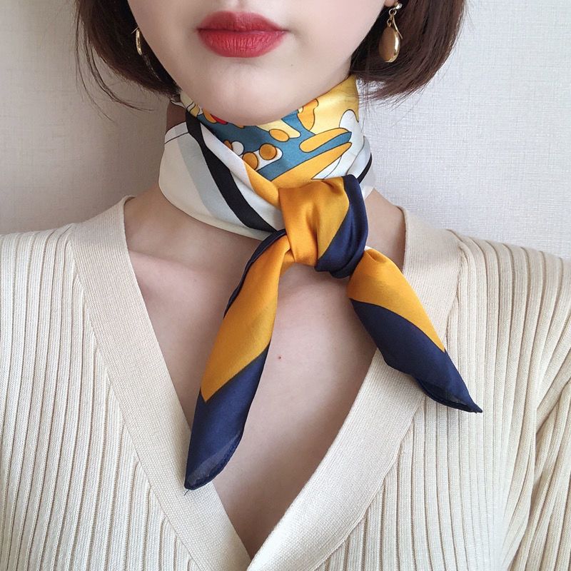 春秋季新款丝巾女小方巾职业领巾韩国潮护颈围巾防晒围脖防真丝70美人