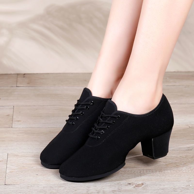 拉丁舞鞋成年女士中跟教师鞋软底交谊广场跳舞鞋牛津布舞蹈鞋