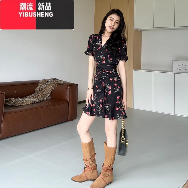 YIBUSHENG小香赫本风黑色碎花连衣裙子女2024新款季法式气质显瘦公主短裙