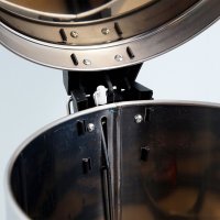 欧润哲 垃圾桶 12升缓降静音不锈钢圆形脚踏款 家用客厅厨房时尚收纳桶 办公室酒店厕所翻盖清洁筒