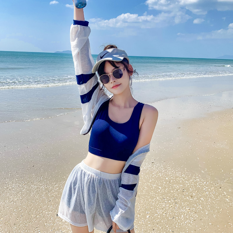 2021冬季新款游泳衣女分体比基尼四件套保守显瘦平角长袖温泉泳装