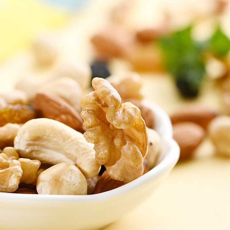 沃隆 每日坚果A成人款礼盒 750g 箱高清大图