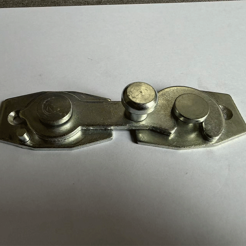 依梵思 搭扣 131*38*22.7mm 个高清大图