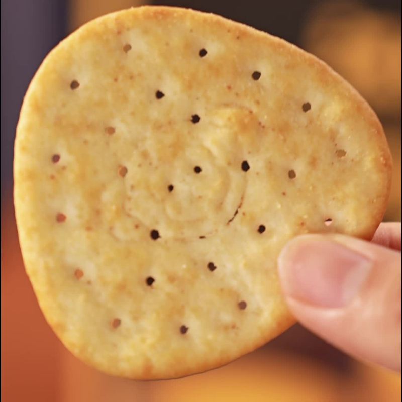 江中猴姑 黑松露苏打 猴姑饼干960g礼盒款.高清大图