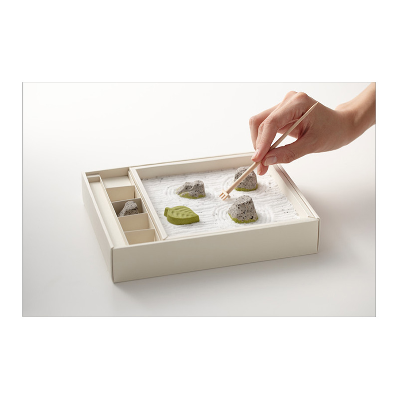 [正版]食帖05 全宇宙在吃甜品 附别册《猫山狗海》 林江 著 我们遍尝甜品,只为探索有关甜品的饮食文化书出版高清大图