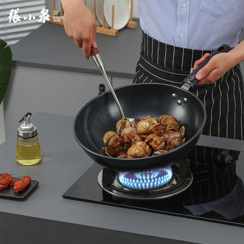 张小泉 厨具东坡家黑金铁锅 无涂层炒锅电磁炉燃气通用32CM C30620100高清大图