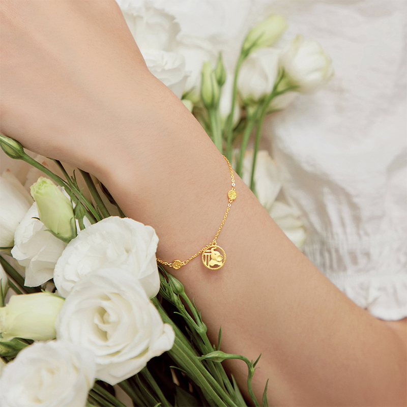 周大福大福红系列福字小象足金黄金手链计价工费188元eof312送礼