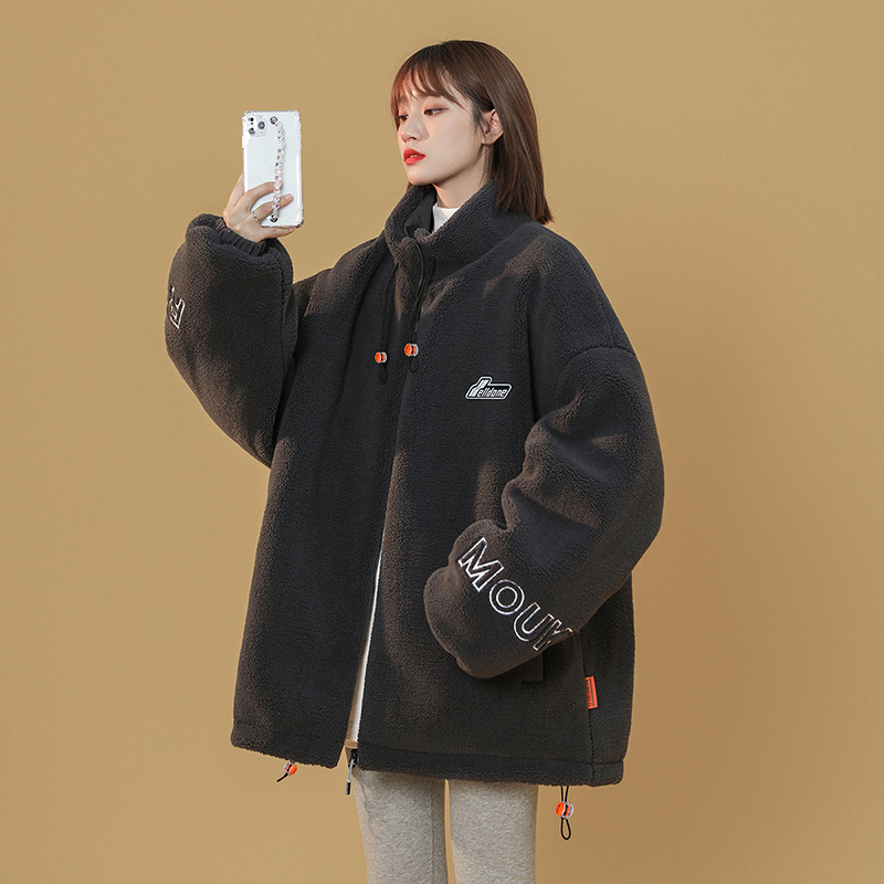 DEBRAND棉衣女2021冬季新款韩版简约ins潮刺绣加厚防寒羊羔绒外套