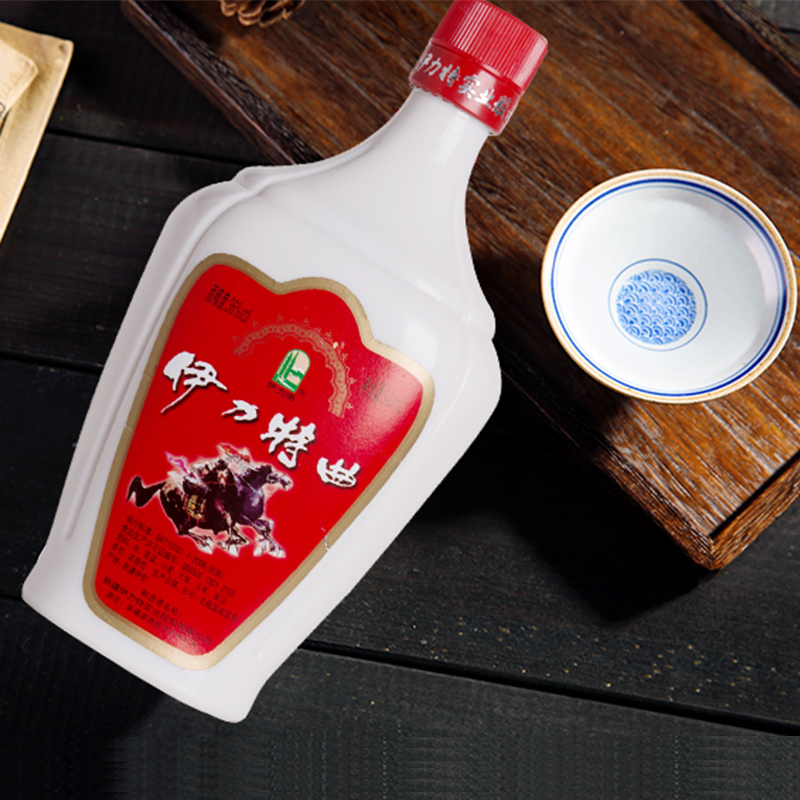 伊力特曲36度白酒500ml*6礼盒装浓香型 纯粮食酒宴请酒 新疆特产整箱装