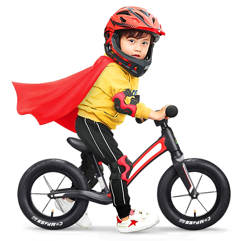 永久儿童滑步车平衡车2岁无脚踏超轻便学步自行车