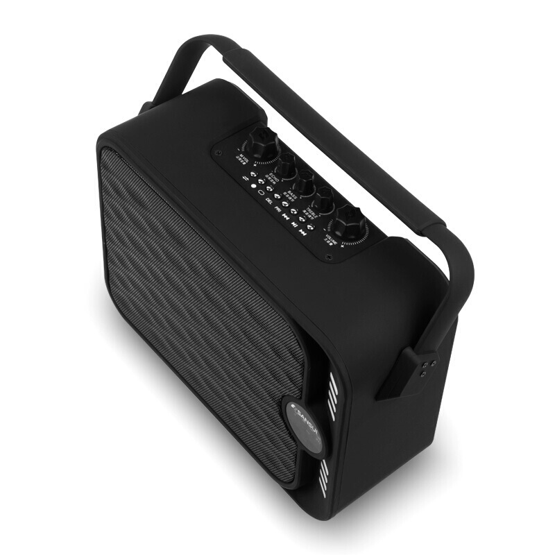 山水sansuiss106广场舞音响户外便携式蓝牙手提音响带话筒