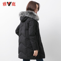 中长款连帽狐狸毛冬羽绒