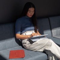 微软（Microsoft）Surface Pro 7 二合一 平板电脑 笔记本12.3英寸轻薄商务办公本 Pro7 i3 4G+128G win10【亮铂金】 标配【不含键盘】