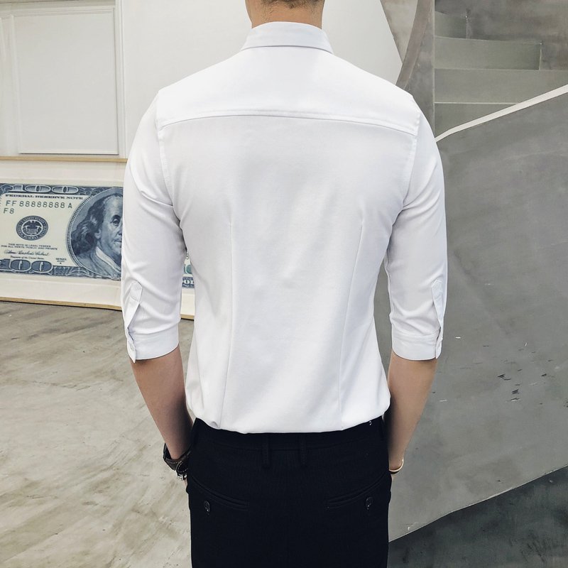2018夏季年轻英伦风修身帅气休闲短袖理师男士绣花五分袖衬衫潮