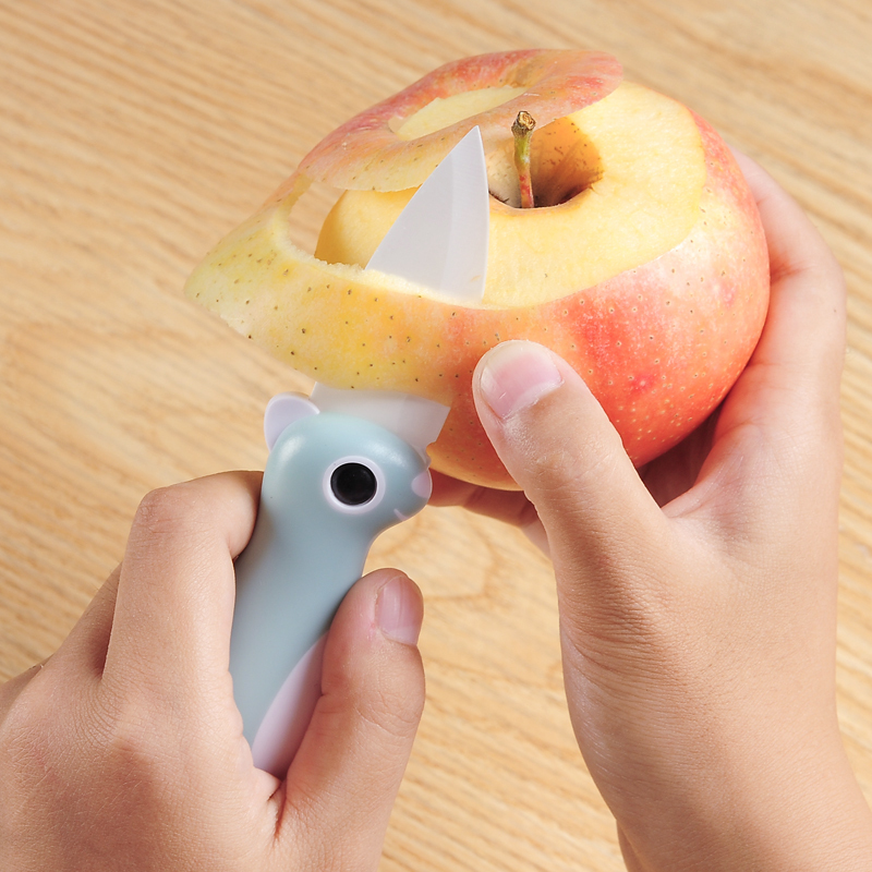 家用陶瓷水果刀瓜果刀创意可爱便携式随身折叠削苹果皮小刀削皮器