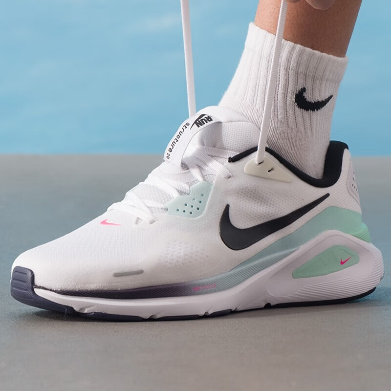 耐克（NIKE）男鞋新款时尚潮流休闲鞋耐磨透气运动鞋低帮缓震跑步鞋IM6675-101 ZP高清大图