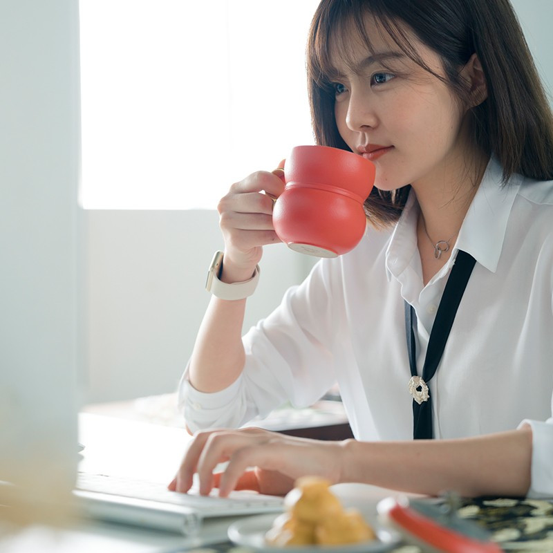 万仟堂事事如意·办公杯朱漆釉