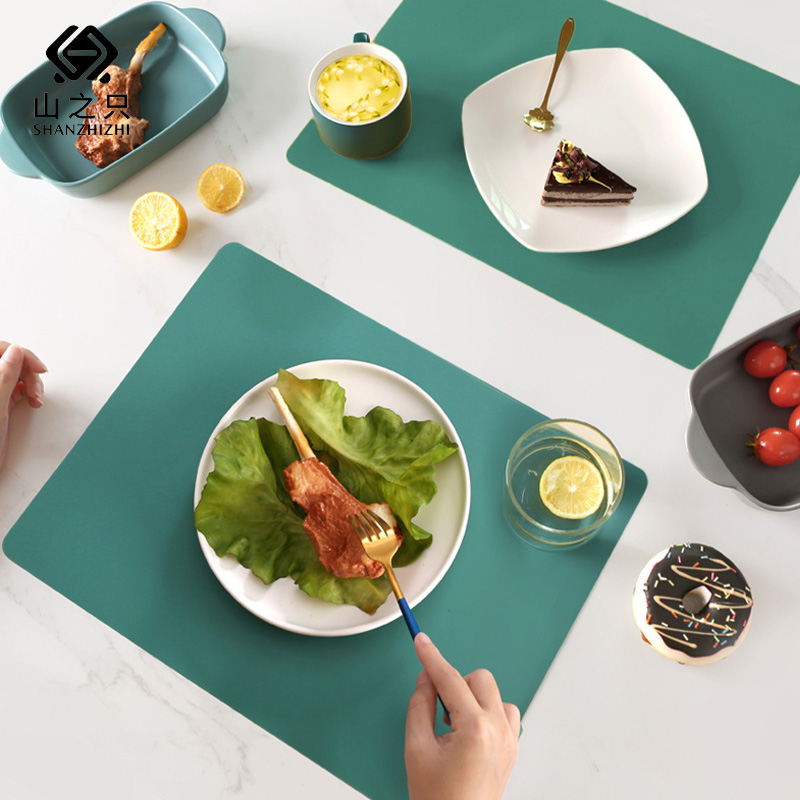 山之只 防水防油雾面硅胶餐垫 40*30cm 张高清大图