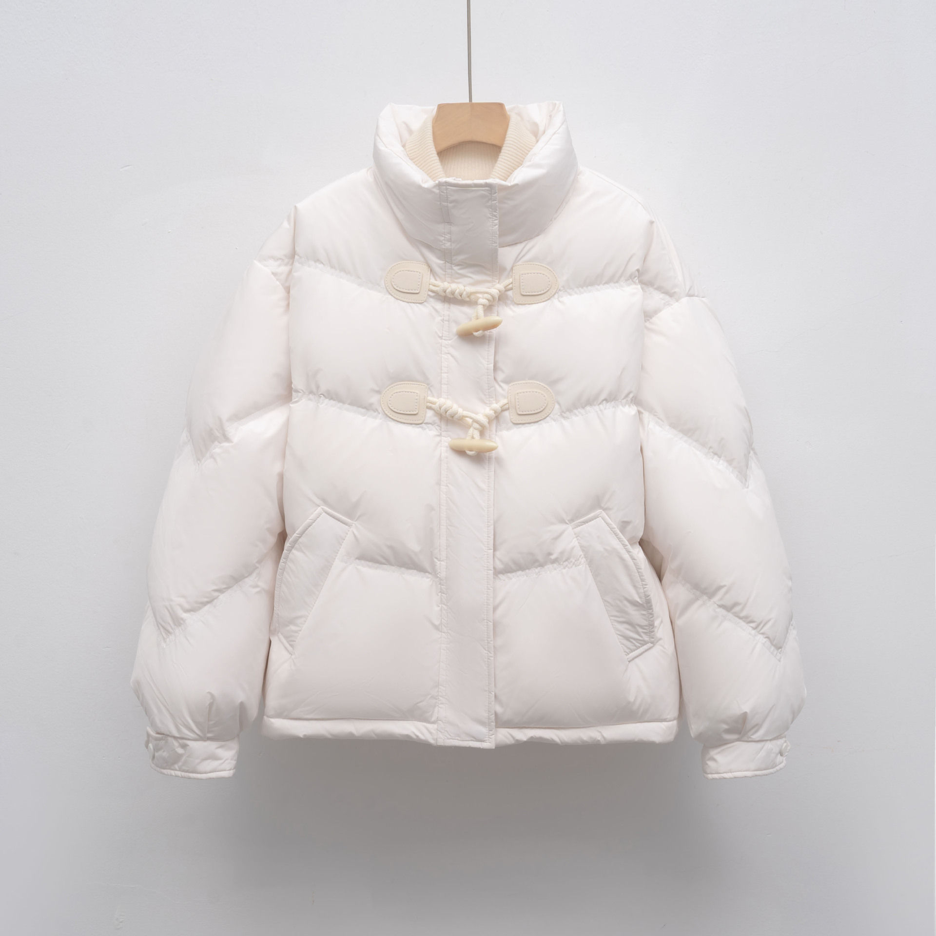 新款短款宽松灯芯绒面包服外套立领牛角扣羽绒服女_55 白色 S