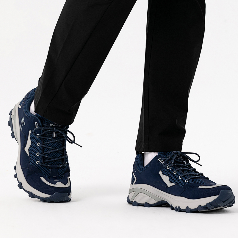 探路者男鞋户外徒步鞋子低帮透气网布轻便登山鞋春夏季男式防滑耐磨