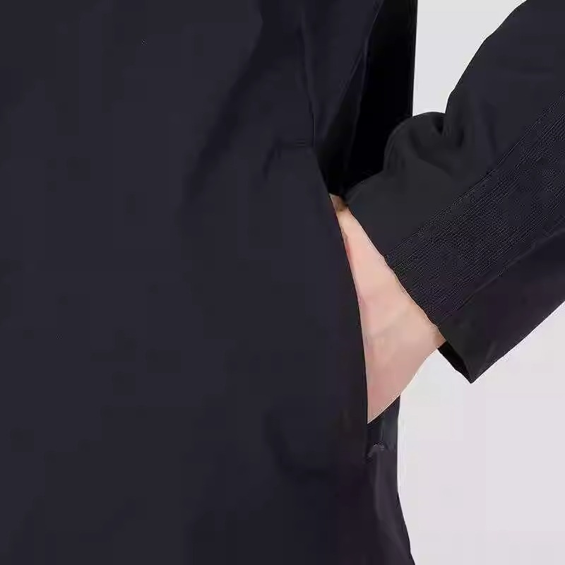 安德玛 男款夹克外套 22500408-001/件高清大图