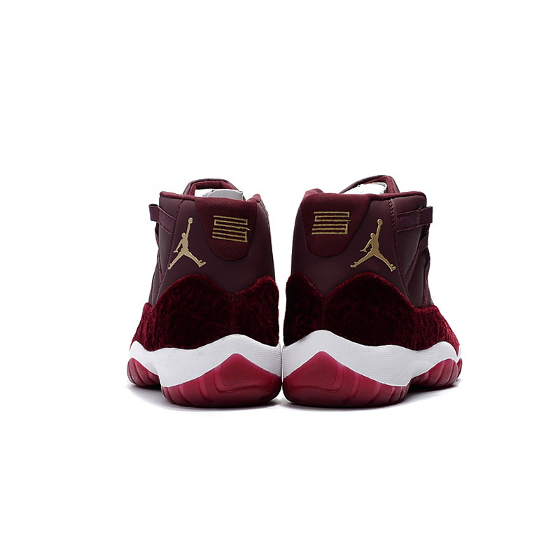 Air Jordan 11 乔11高帮篮球鞋 AJ11 丝绒印花运动鞋 852625-030