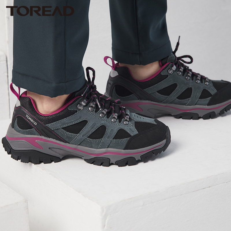 探路者户外女鞋秋冬季户外徒步鞋女款登山鞋户外鞋子低帮运动鞋耐磨