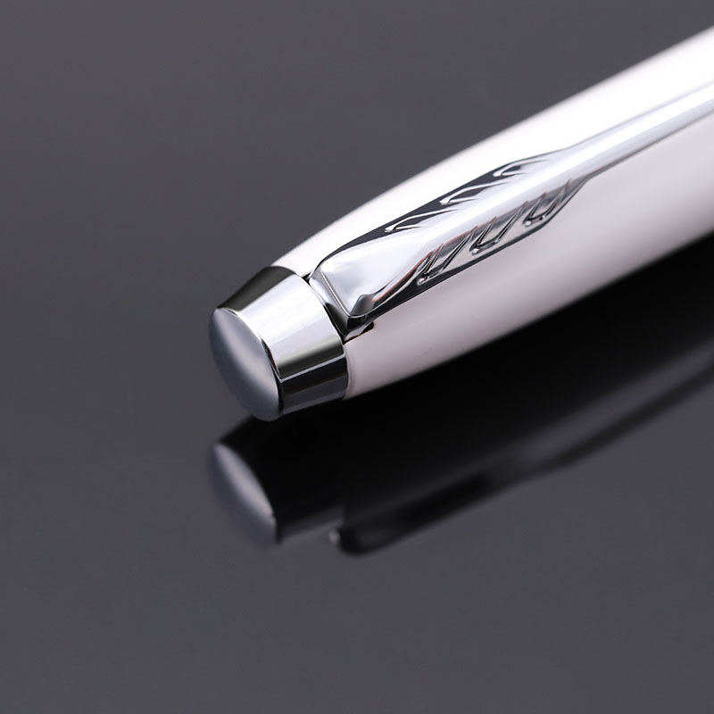 派克PARKER IM纯白白夹宝珠笔高清大图