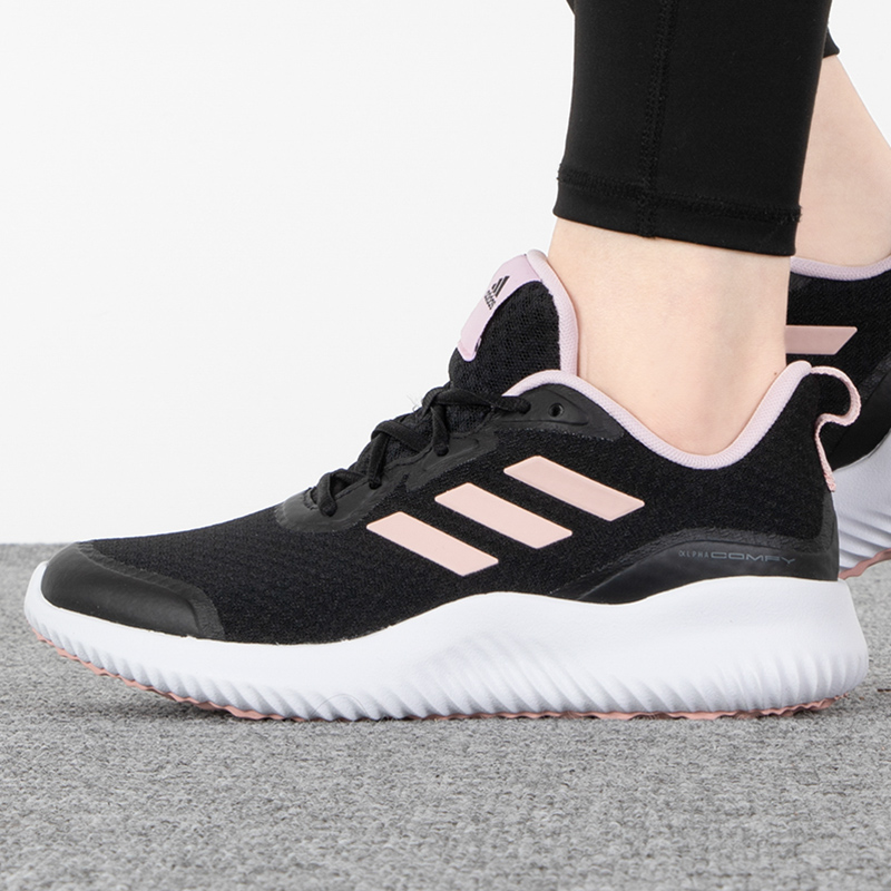 adidas阿迪达斯女鞋新款运动鞋轻便减震透气跑步鞋ID0352 ZP高清大图