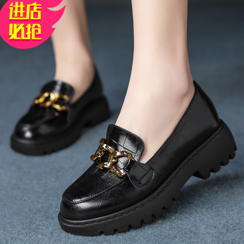金三志漆皮英伦风小皮鞋女2021春秋季款粗跟乐福鞋一脚蹬复古厚底单鞋女休闲鞋