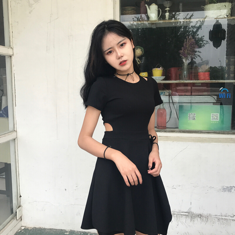 秋季女装韩版气质修身复古性感镂空显瘦黑裙短袖连衣裙短裙