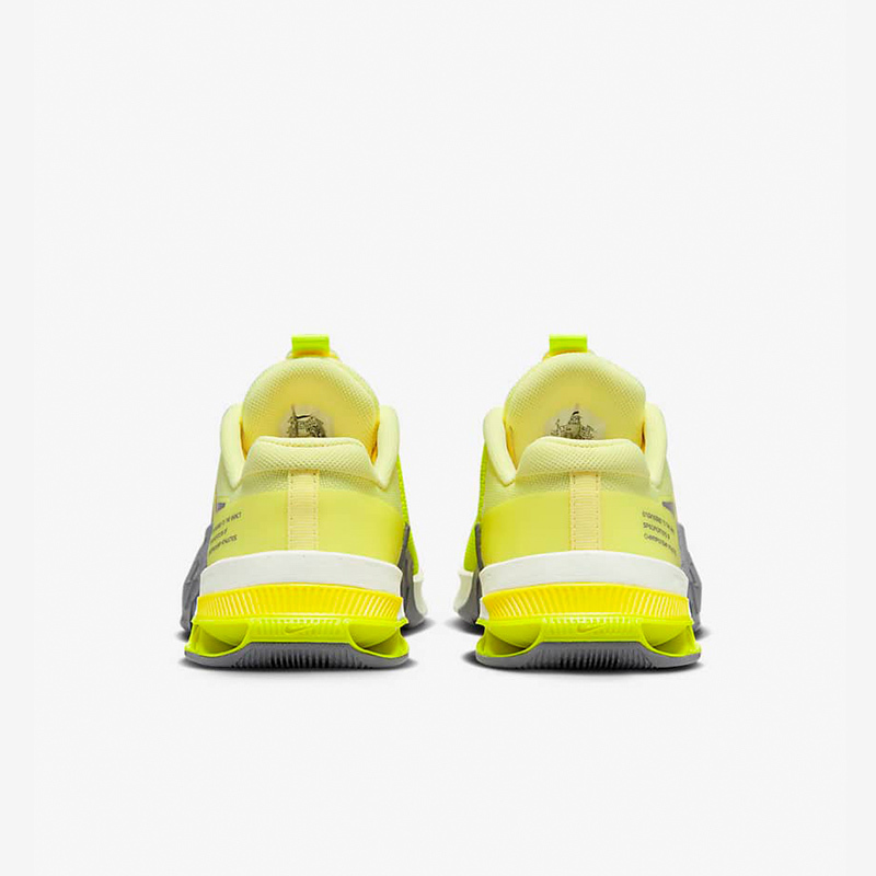 NikeMetcon8减震耐磨低帮训练鞋女款黄灰DO9327801